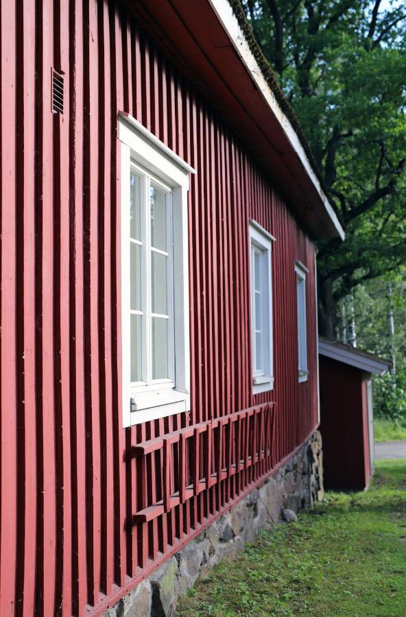 Tehtaan Hotelli Karkkila Exterior photo